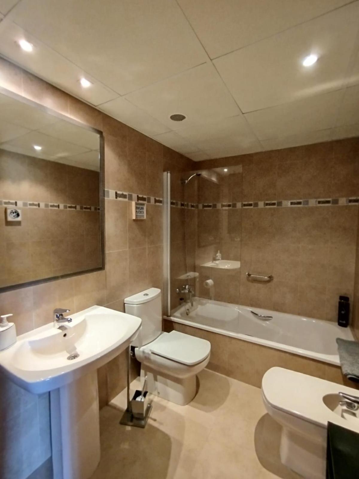 Acogedor Apartamento En Huesca Exteriör bild